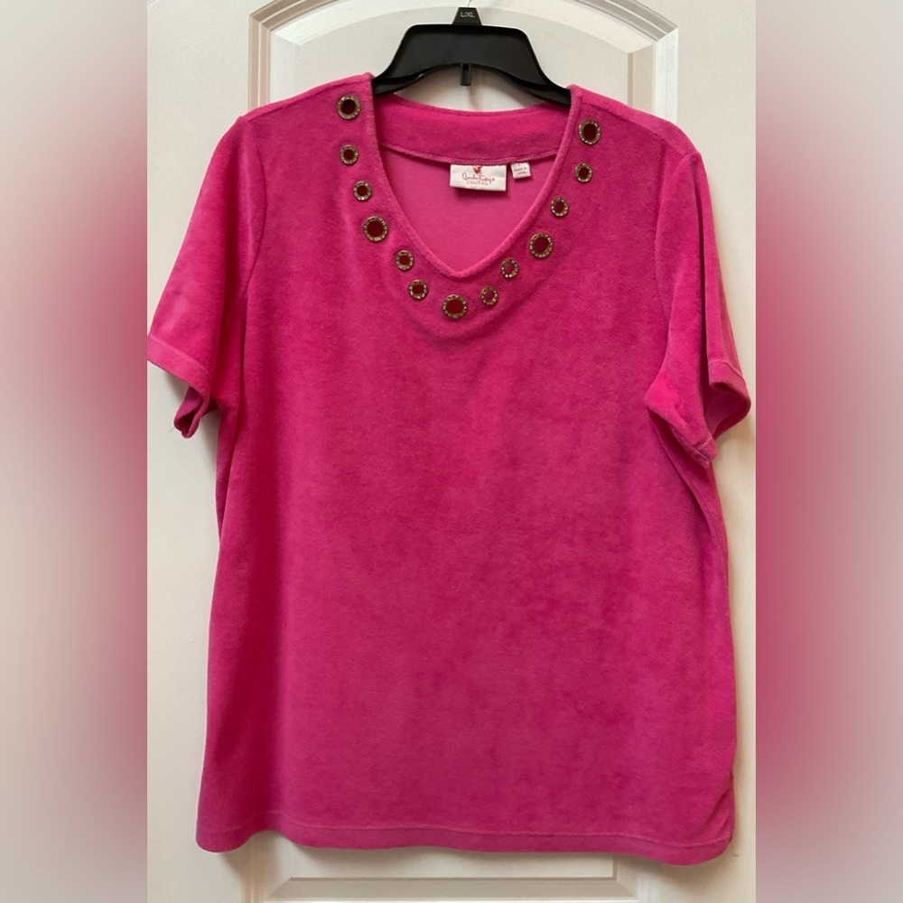 Quacker Factory Pink Terry Tee